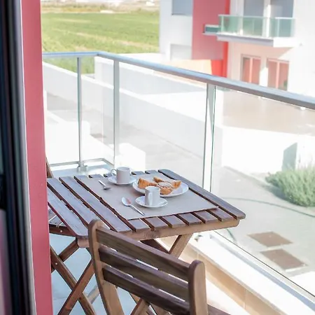 Restlesswave Apartment *