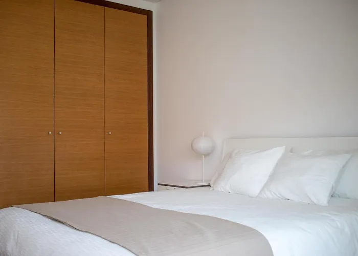 Restlesswave דירה פניש